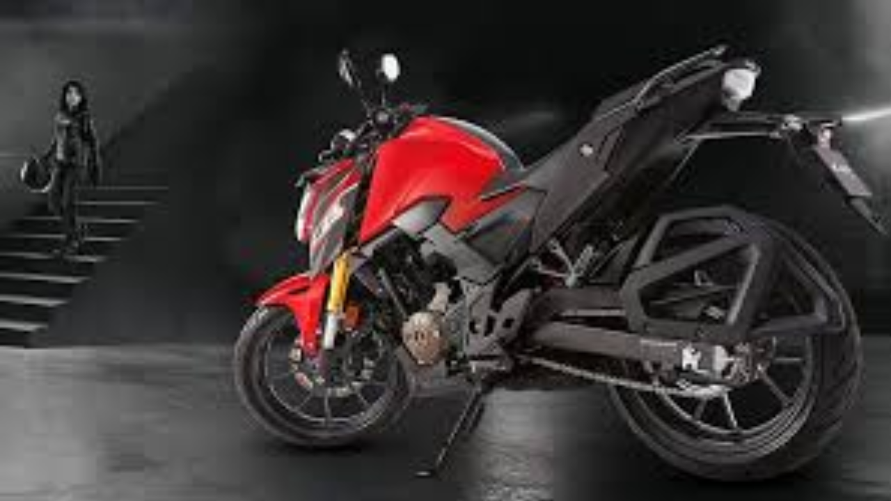 देश की पहली Honda Flex Fuel Motorcycle CB 300F हुई लांच, जानें क्या हैं फीचर्स और कीमत 