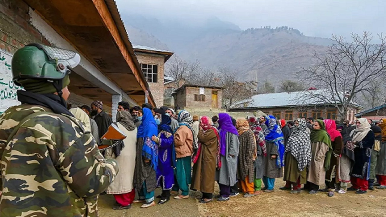 जम्मू-कश्मीर विधानसभा चुनाव में वाल्मीकि समुदाय को लोगों ने पहली बार किया मतदान, बताया ऐतिहासिक क्षण