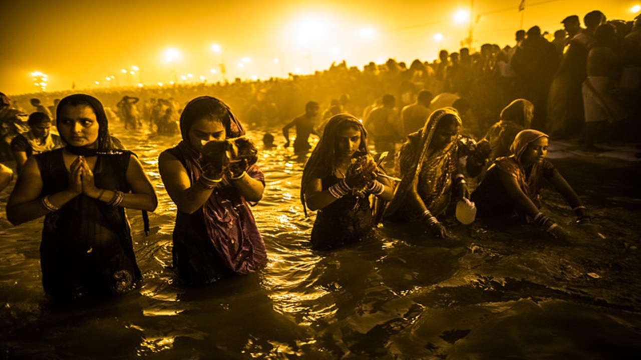 Maha Kumbh 2025: श्रद्धालुओं के लिए खुशखबरी, कुंभ मेले को लेकर रेलवे ने बनाया यह बड़ा प्लान