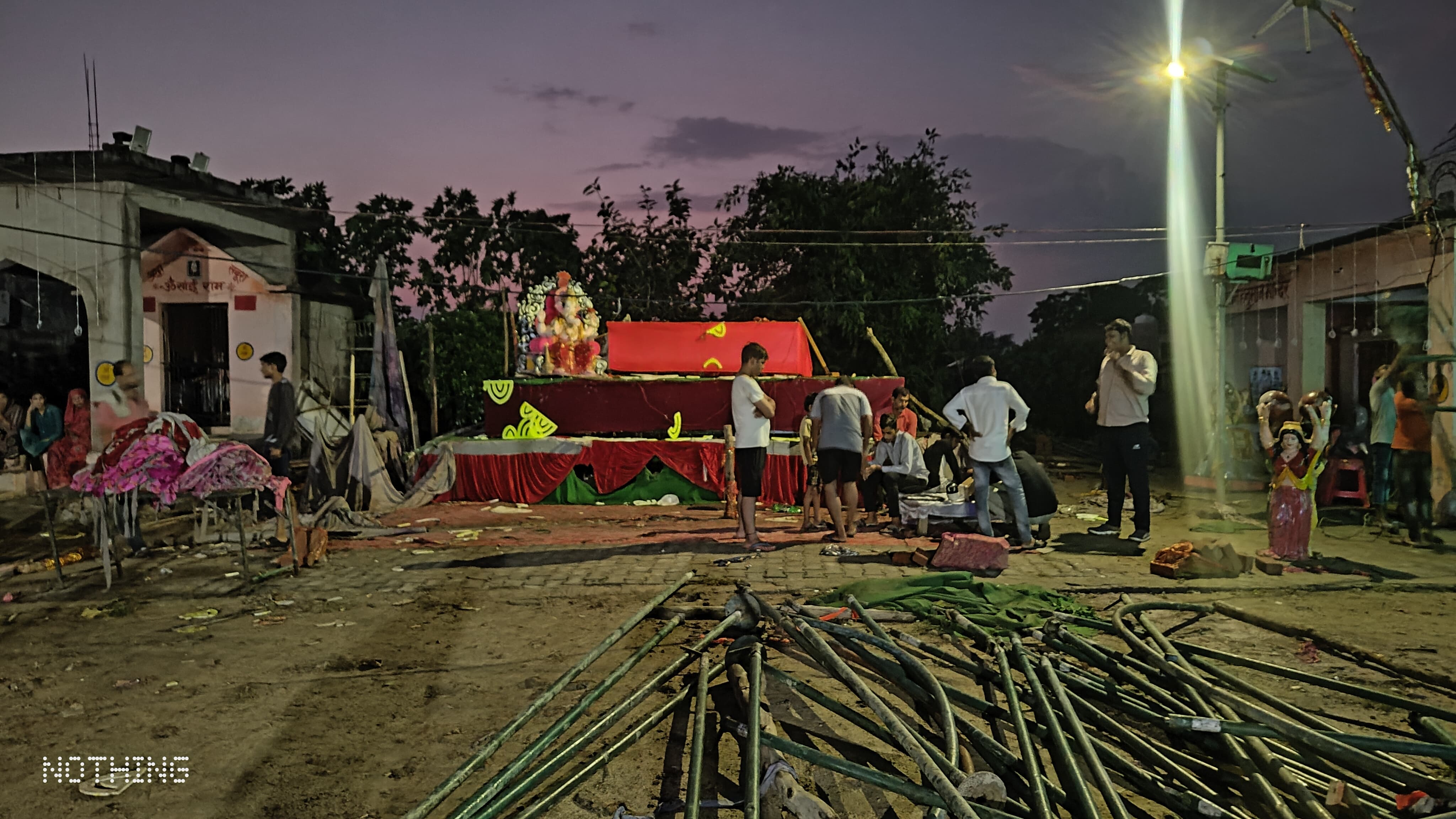 कन्नौज में चक्रवाती तूफान: बारिश से कई गांवों में तबाही, फसलें नष्ट...बिजली के पोल टूटे, आपूर्ति व्यवस्था ध्वस्त