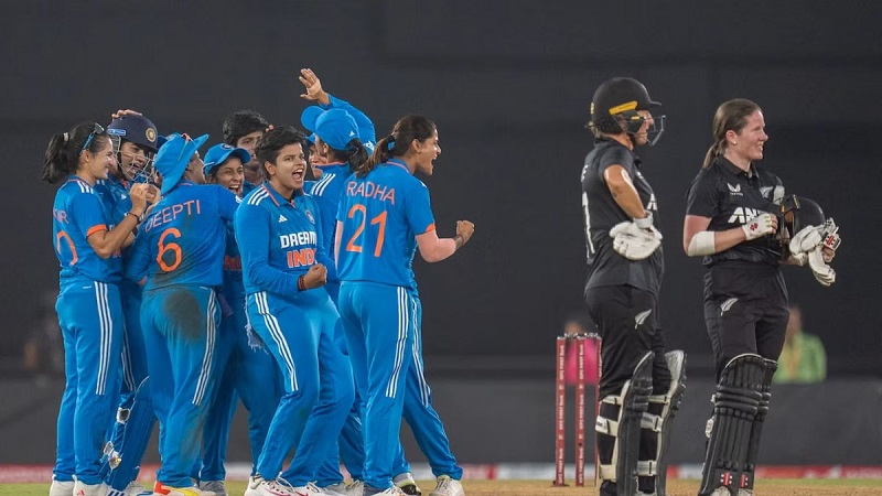 IND W vs NZ W : भारत की नजरें वनडे श्रृंखला जीतने पर, न्यूजीलैंड की Amelia Kerr बाहर 