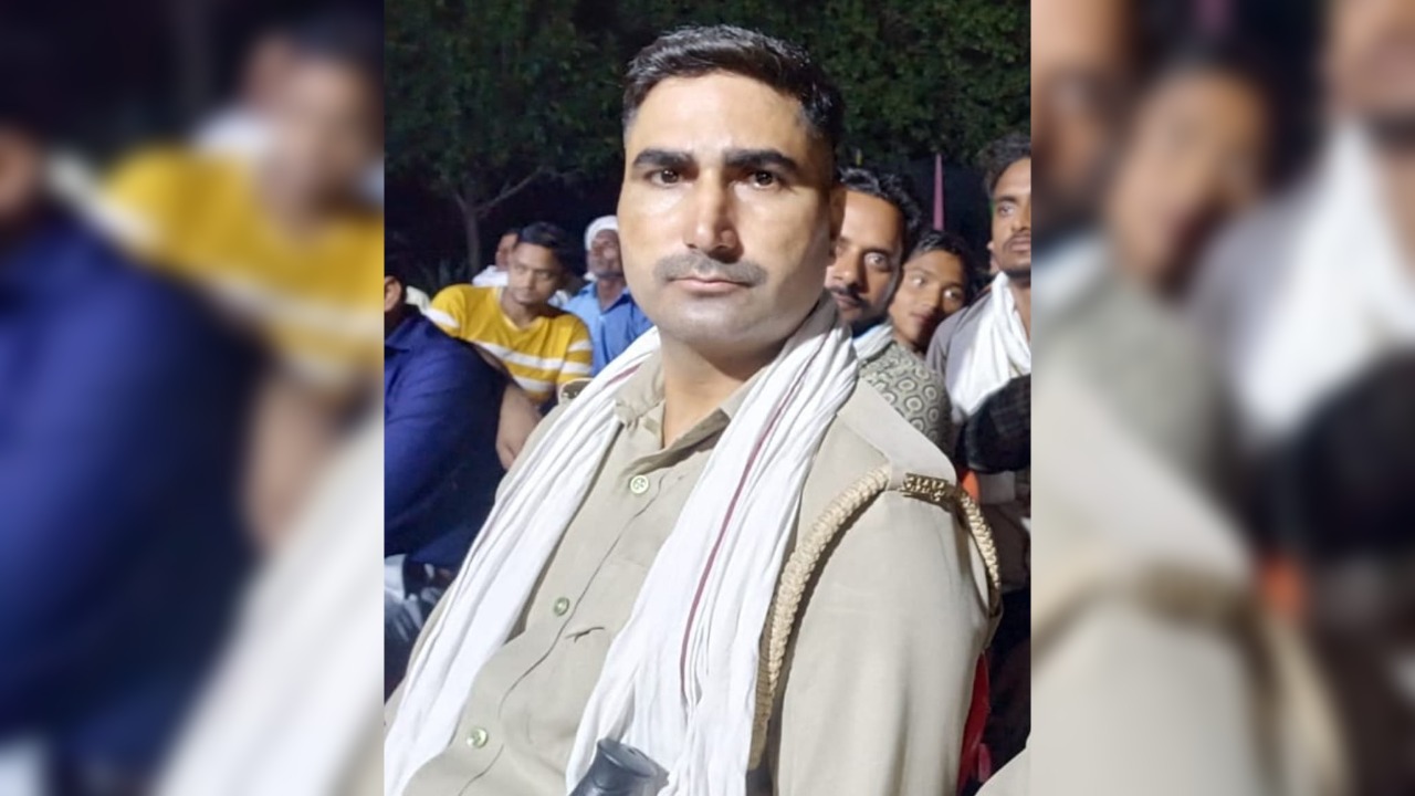 Unnao News: कपड़े फैलाते समय लोहे के तार से उतरा करंट...चपेट में आकर सिपाही की मौत