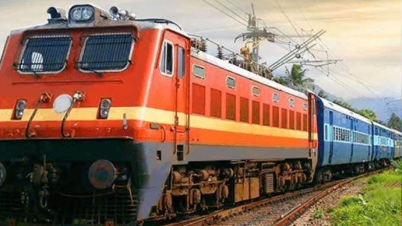 Indian Railway: यात्रीगण कृपया ध्यान दें! दीपावली और छठ पूजा पर दिल्ली, गोरखपुर और मुंबई के लिए चलेगी विशेष ट्रेन, यहां से होगी संचालित...