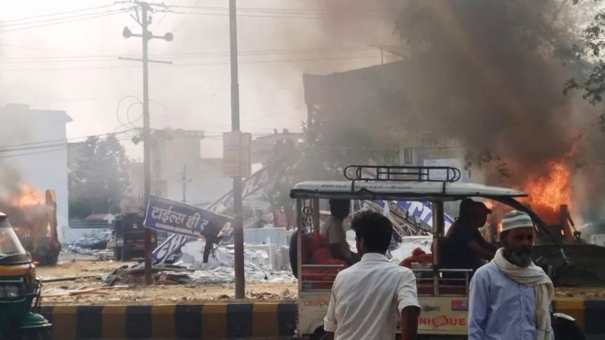 बरेली गोलीकांड: एक नेता के घर दोनों पक्षों में हो गया समझौता, सवालों में पुलिस की भूमिका 