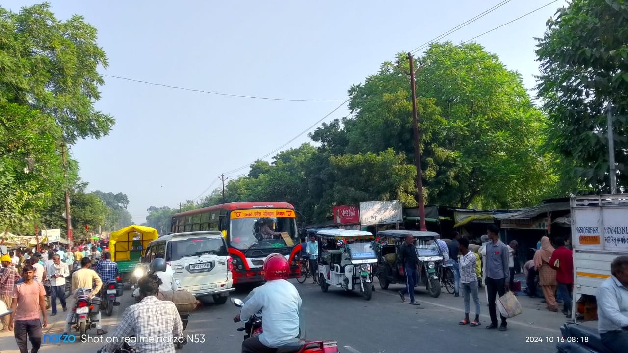 Ayodhya Traffic : रोजाना घंटों जाम की गिरफ्त में रहता है Highway