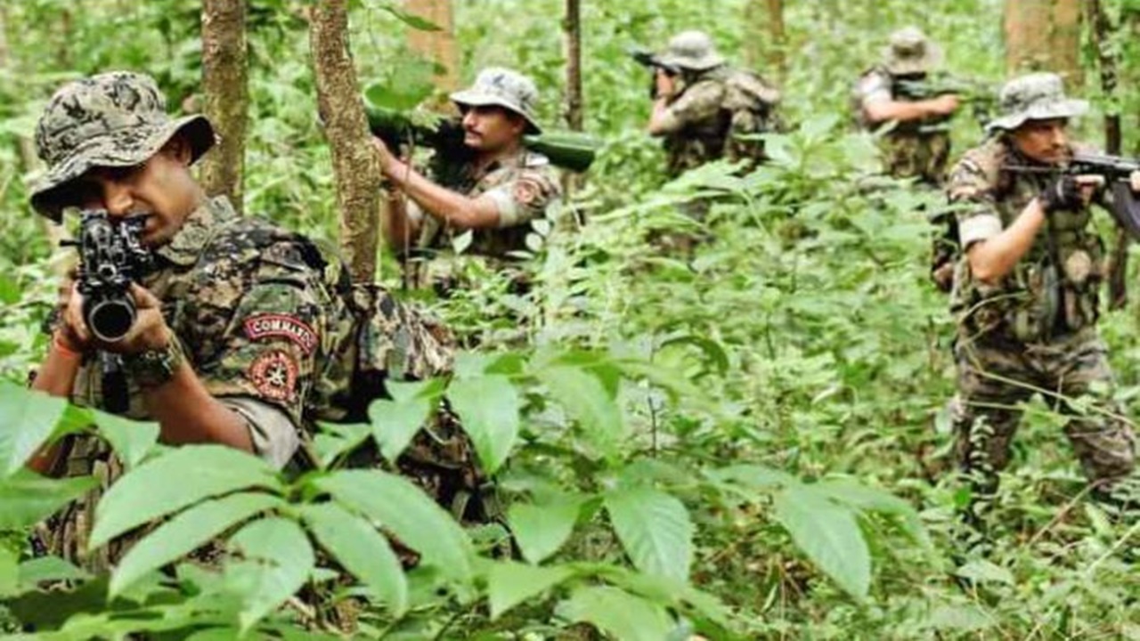 छत्तीसगढ़: सुरक्षा बलों ने इस युद्धनीति को अपना कर नक्सलियों को दी शिकस्त 