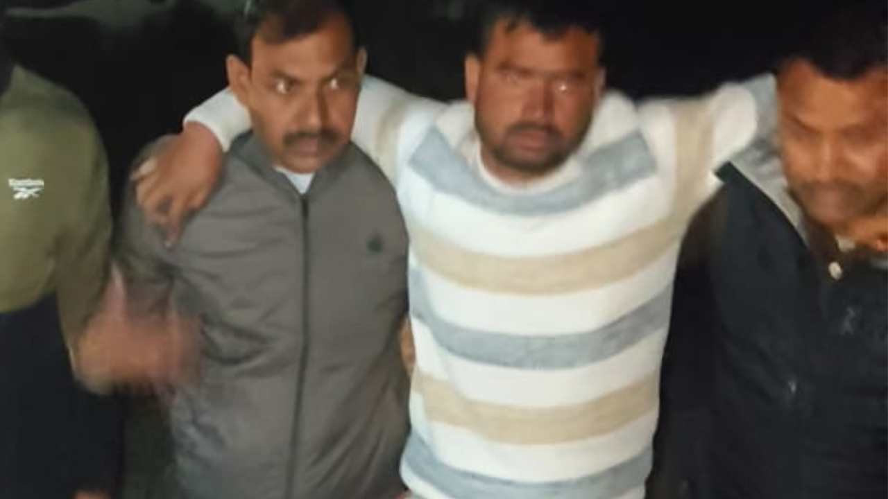 Kanpur में तीन बदमाश गिरफ्तार: पुलिस से मुठभेड़ में एक घायल, तीनों ने शहर में लूट की घटनाओं से मचा रखा था आतंक