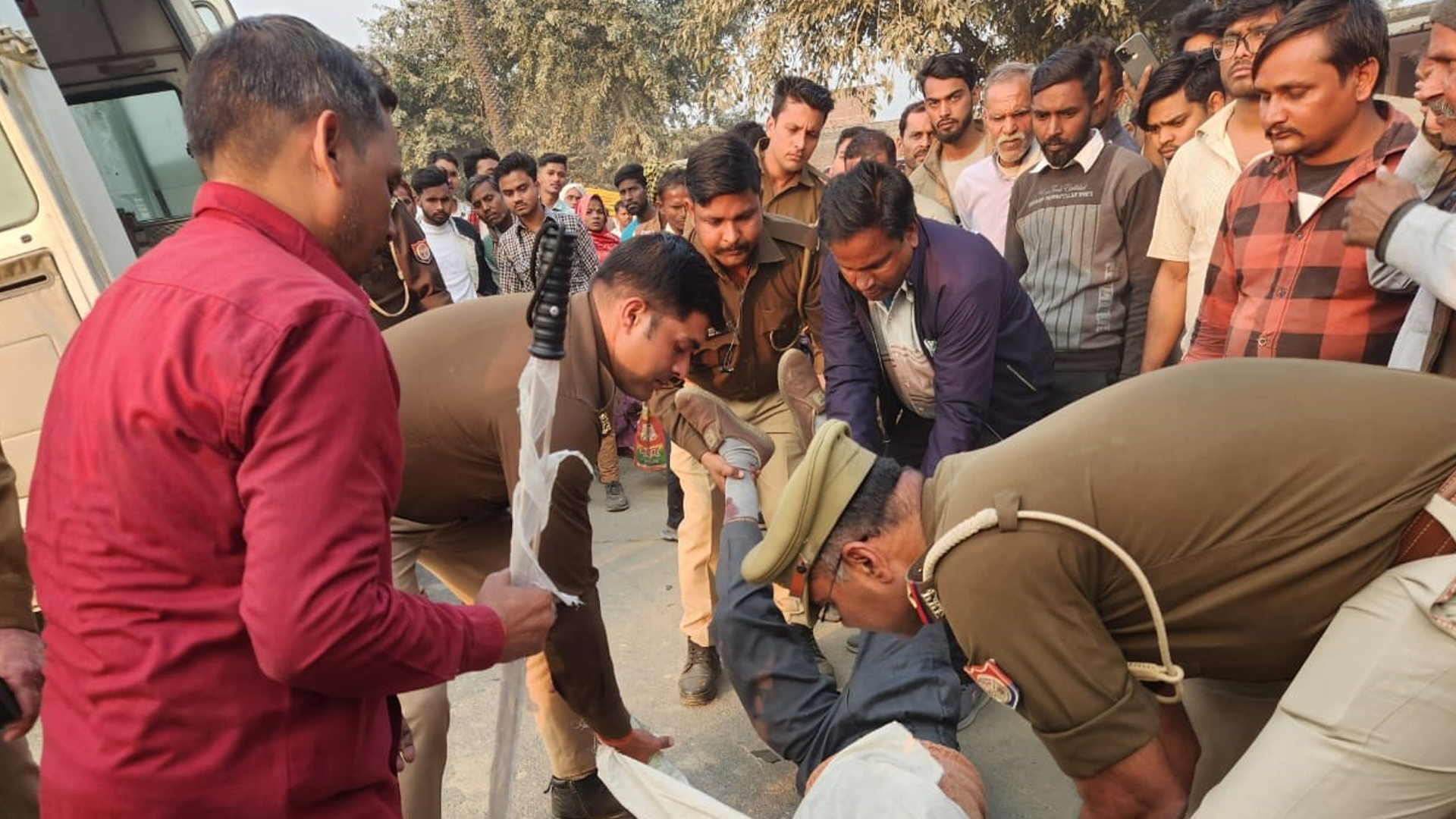 शााहजहांपुर: दुर्घटनाओं में दो लोगों की मौत, छात्र समेत चार घायल