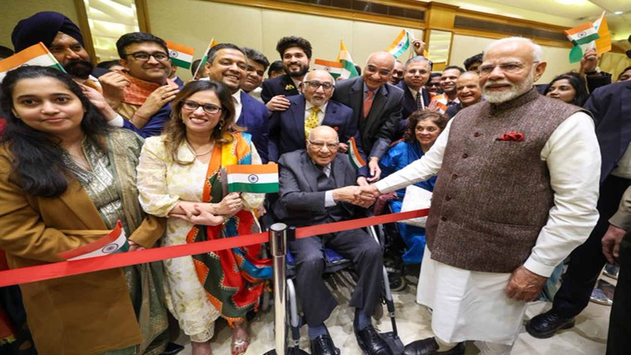 PM Modi Kuwait Visit: पीएम मोदी ने कहा-  भारतीय जनशक्ति, कौशल से ‘न्यू कुवैत’ के निर्माण में मदद मिलेगी