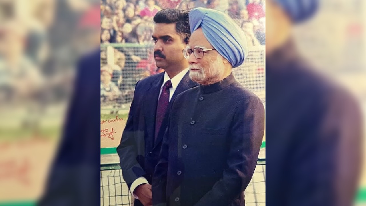 Manmohan Singh Death: जब मनमोहन ने कहा था..मेरी गड्डी तो मारुति 800 है, मंत्री असीम अरुण ने फेसबुक पर साझा कीं पूर्व प्रधानमंत्री की स्मृतियां