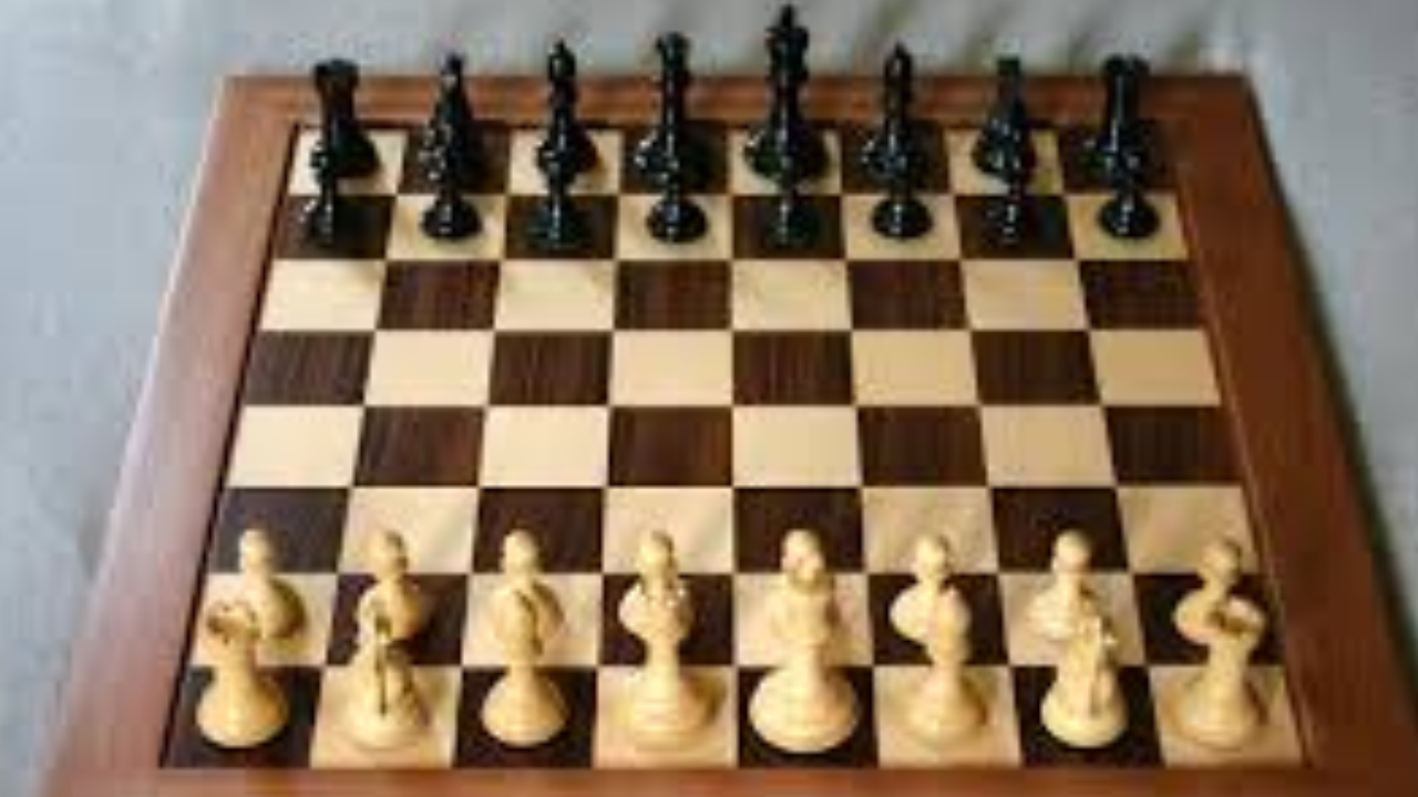 Chess Championship: पुलिस मॉडर्न स्कूल ने मारी बाजी, शौर्य को पहला और निहाल को मिला दूसरा स्थान