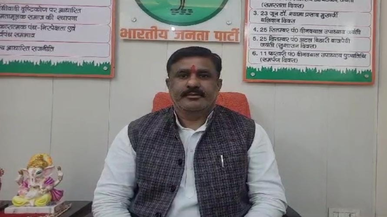 Barabanki News : सपा विधायक के U-turn पर भाजपा जिलाध्यक्ष का पलटवार