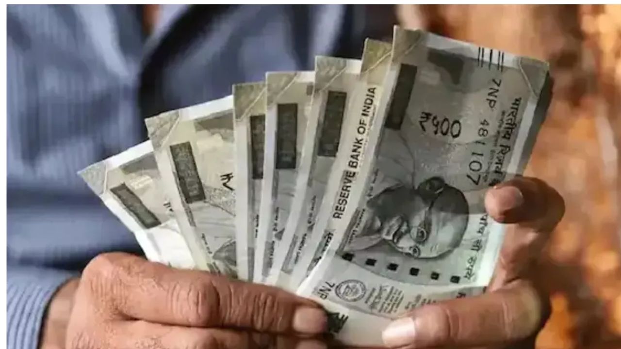 8th Pay Commission: केंद्रीय कर्मचारियों को मिला बड़ा तोहफा, इप्सेफ ने जाहिर की खुशी, कहा- आउटसोर्सिंग कर्मियों के लिए जल्द बन सकती है नीति