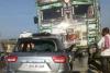 जौनपुर: कार और ट्रक में टक्कर, दो सगे भाइयों समेत पांच की मौत
