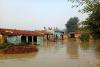 आफत की बारिश: बरेली में बाढ़ जैसी स्थिति, कई गांवों में लोग छतों पर रहने को मजबूर, खाने-पीने के भी लाले