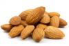 Almond Benefits : इन बीमारियों के लिए रामबाण है बादाम, जानिए इसके जबरदस्त फायदे