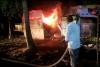 गोंडा: अचानक लगी आग से धू-धू कर जली टायर की दुकान, लाखों का हुआ नुकसान