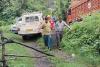 हिमाचल प्रदेशः बिलासपुर में खाई में गिरी कार, महिला सहित तीन की मौत 