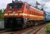 Auraiya News: ट्रेन में मूकबधिर यात्री की हालत बिगड़ी, रेलवे सुरक्षा बल ने आनन-फानन में रुकवाई, फिर हुआ ये सब