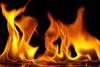 बाजपुर: कच्चा गत्ता तैयारी करने की सामग्री में लगी आग, बड़ा हादसा टला
