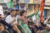 मुरादाबाद: न्याय यात्रा के दौरान राहुल गांधी ने लेफ्ट राइट देखा और युवक की काटी जेब, हजारों की भीड़ में डंडा भी दिखाया