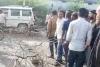 Mahoba News: ट्रक की टक्कर से परीक्षार्थी की मौत...गुस्साए ग्रामीणों ने झांसी मिर्जापुर हाईवे किया जाम