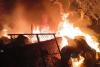 Fatehpur: कपड़े के गोदाम में लगी भीषण आग; लाखों का नुकसान, दमकल कर्मियों ने कड़ी मशक्कत के बाद पाया काबू
