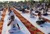 International Yoga Day 2024: करे योग, रहे निरोग, औरैया में कलक्ट्रेट के तिरंगा मैदान सहित जगह जगह किया गया योगाभ्यास