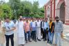 सुल्तानपुरः बिजली कटौती से अजिज मोहल्लेवासियों का कलेक्ट्रेट में प्रदर्शन 