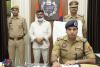 Etawah News: चोरी के दो ट्रैक्टर के साथ एक आरोपी गिरफ्तार...पुलिस फरार पांच साथियों की तलाश में कर रही छापेमारी