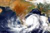 Cyclone Dana Alert: चक्रवाती तूफान 'दाना' को लेकर मौसम विभाग ने दिया नया अपडेट, जानें कितनी होगी हवा की रफ्तार?