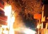 शाहजहांपुर: अंबा टॉकीज में लगी भीषण आग, मची अफरा-तफरी