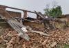 अमरोहा: बारिश के दौरान गिरे दो मकान, महिला और बच्चे की मौत
