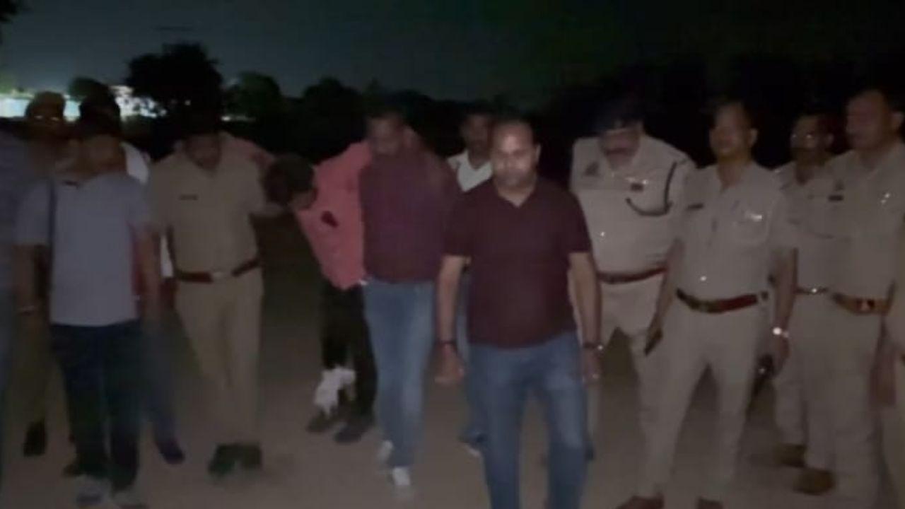 Jalaun Crime: पुलिस मुठभेड़ के आरोपियों ने उगली आधा दर्जन से ज्यादा  चोरियां...चोरी का ये माल हुआ बरामद - Amrit Vichar