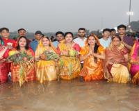 Chhath Pooja: पूरे उत्तर प्रदेश में स्वच्छ घाट प्रतियोगिता का आयोजन 