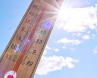 भीषण गर्मी और उमस से बाहर निकलना मुश्किल, लखनऊ में 42 डिग्री है तापमान-सूख ही नहीं रहा पसीना 