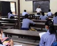 केरल में ग्रीष्मावकाश के बाद खुले स्कूल, पहली कक्षा में 2.44 लाख से अधिक विद्यार्थियों का दाखिला