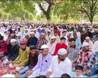 Eid-ul-Adha 2024: लखनऊ में अदा की गई नमाज, देश की सलामती और गर्मी से निजात की मांगी दुआ 