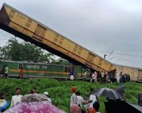 पश्चिम बंगाल रेल हादसा: यात्रियों की मौत पर CM Yogi ने प्रकट किया शोक