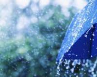 लखीमपुर खीरी: अचानक बदला मौसम का मिजाज, तेज आंधी के साथ झमाझम बारिश...छप्पर-टिनशेड उड़े 