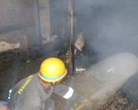 Farrukhabad Fire: दुकान में लगी आग...दस लाख का सामान जलकर खाक, दमकल ने पाया काबू