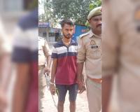 Kanpur Crime: जल्दी अमीर बनने के लालच में बन बैठे अपराधी...कैब चालक की गला रेतकर की हत्या, दो आरोपी गिरफ्तार