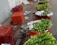 Unnao News: फलों के राजा आम (दशहरी) ने बाजार में की इंट्री...कारोबारी खुश, बिक्री कम होने से दुकानदार परेशान 