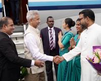 Jaishankar Sri Lanka Visit  : श्रीलंका पहुंचे विदेश मंत्री एस जयशंकर, शीर्ष नेतृत्व से करेंगे मुलाकात 