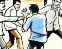 लखीमपुर-खीरी: तीन युवकों ने नशे की हालत में जमकर मचाया उत्पात, बुलेट सवार और वन विभाग के एसडीओ को पीटा