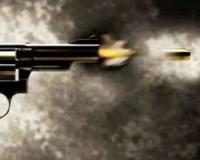 रामपुर : जमीन के विवाद को लेकर दो पक्षों में चली गोली, दो महिलाएं घायल