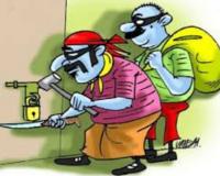कासगंज: चोरों ने बंद मकान का ताला तोड़कर चोरी किए नकदी सहित जेवरात