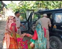 सीतापुर में मवेशी बांधने को लेकर दबंगों ने मां और बेटी को जमकर पीटा 