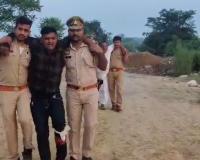 कानपुर में पुलिस की गोतस्करों से मुठभेड़: खाकी पर झोंका फायर, दो के पैर में लगी गोली...गिरफ्तार