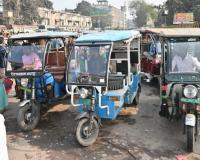 Kanpur: थानों में होगा ई-रिक्शे का पंजीकरण; 10 दिनों में शुरू होगा अभियान, ट्रैफिक पुलिस ने की तैयारी, 6 जोन में विभाजित होगा शहर 